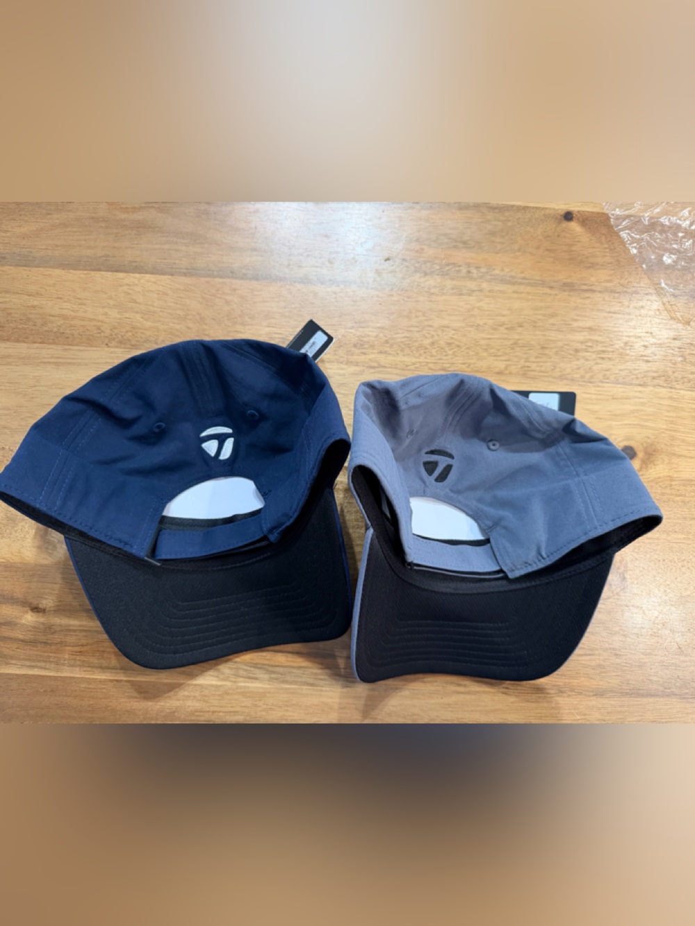Lot of 2 - NWT- TaylorMade Baseball Caps - Blue & Gray Set - Picture 9 of 9